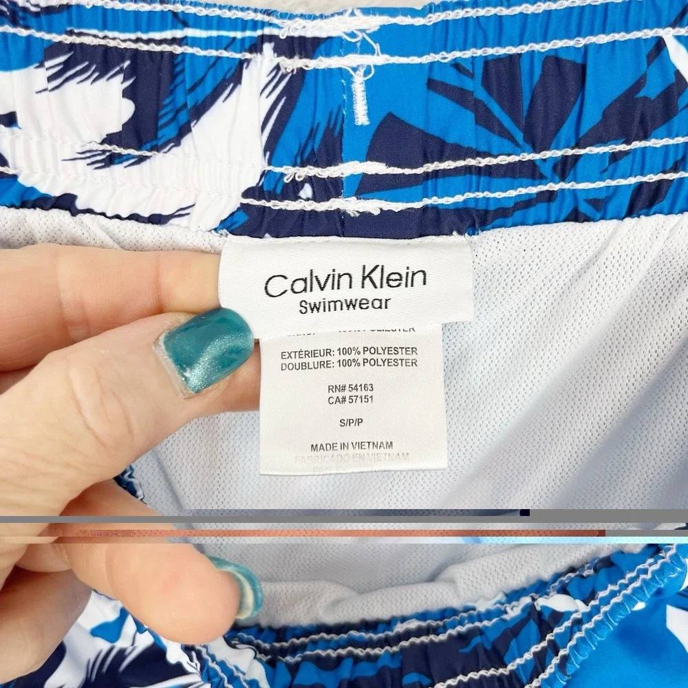 Calvin Klein Men's Swim Trunks Blue Tropical Small